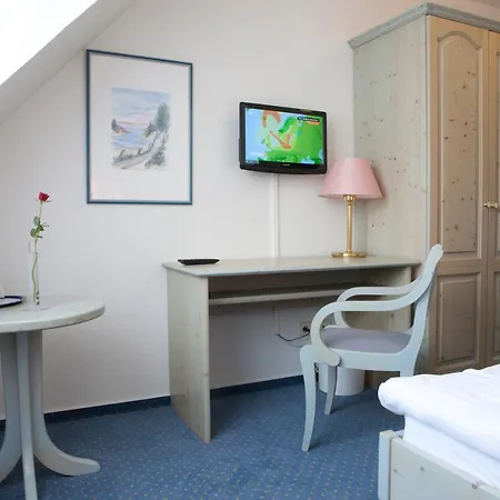Hotel Sterdebuell *